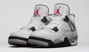 Read more about the article Different Types of Air Jordan 4 for Beginner Sneaker Collectors